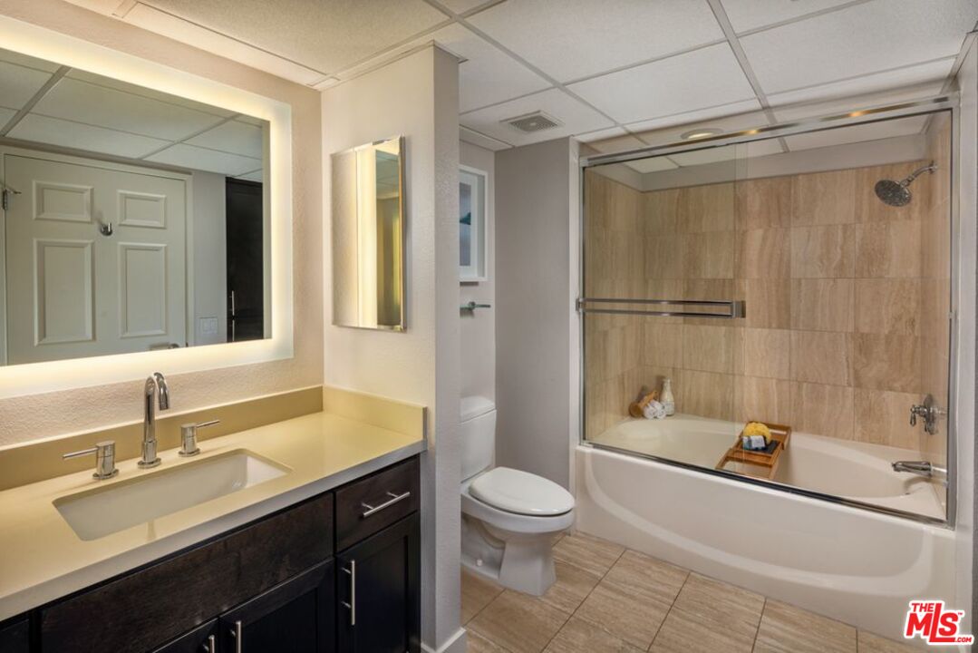 10833 Wilshire Blvd Unit: 524 photo 17