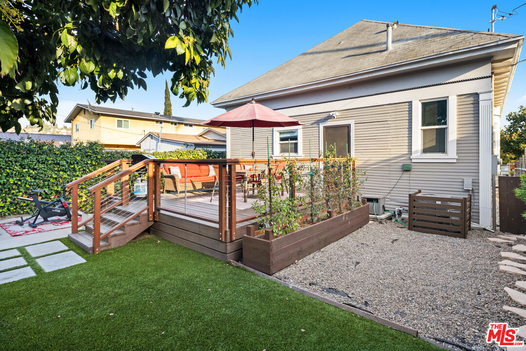 2405 Birkdale St photo 22