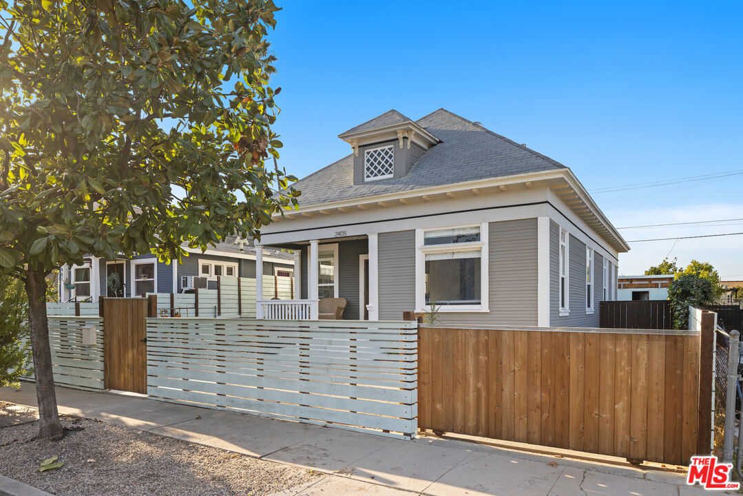 2405 Birkdale St photo 23